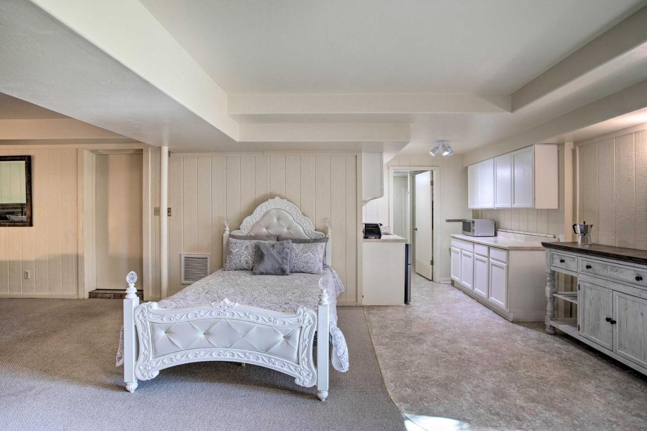 Sedona Hideaway With Swim Spa And Private Tavern! 外观 照片